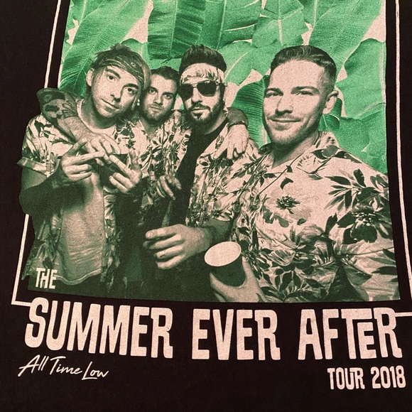 2018 All Time Low Concert Tshirt - Picture 1 of 4